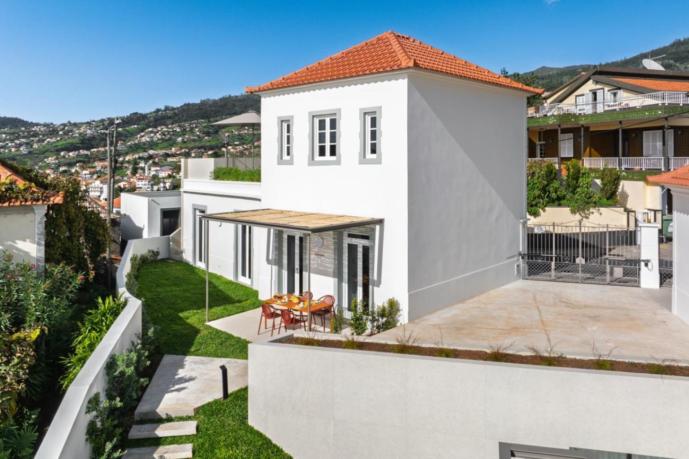 Ourmadeira - Memorhia Carmhim Villa Calheta  Exterior photo